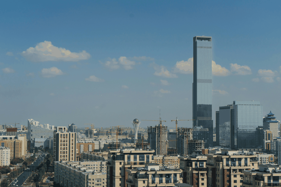 portfolio performance chart, growth metrics, liquidity improvement report, financial success dashboard